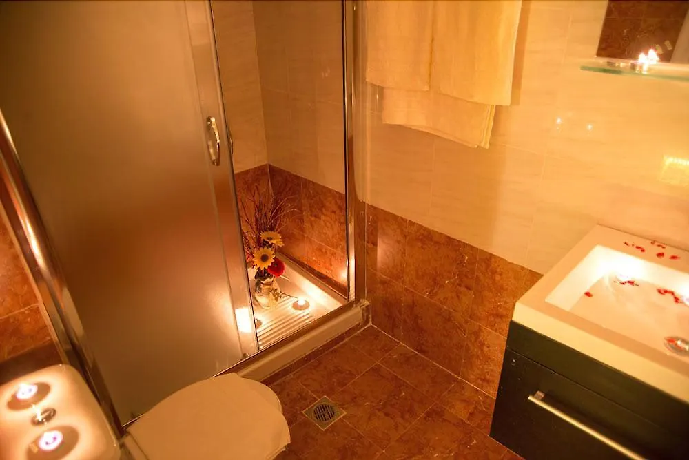 Porto Enetiko Suites Rethymno