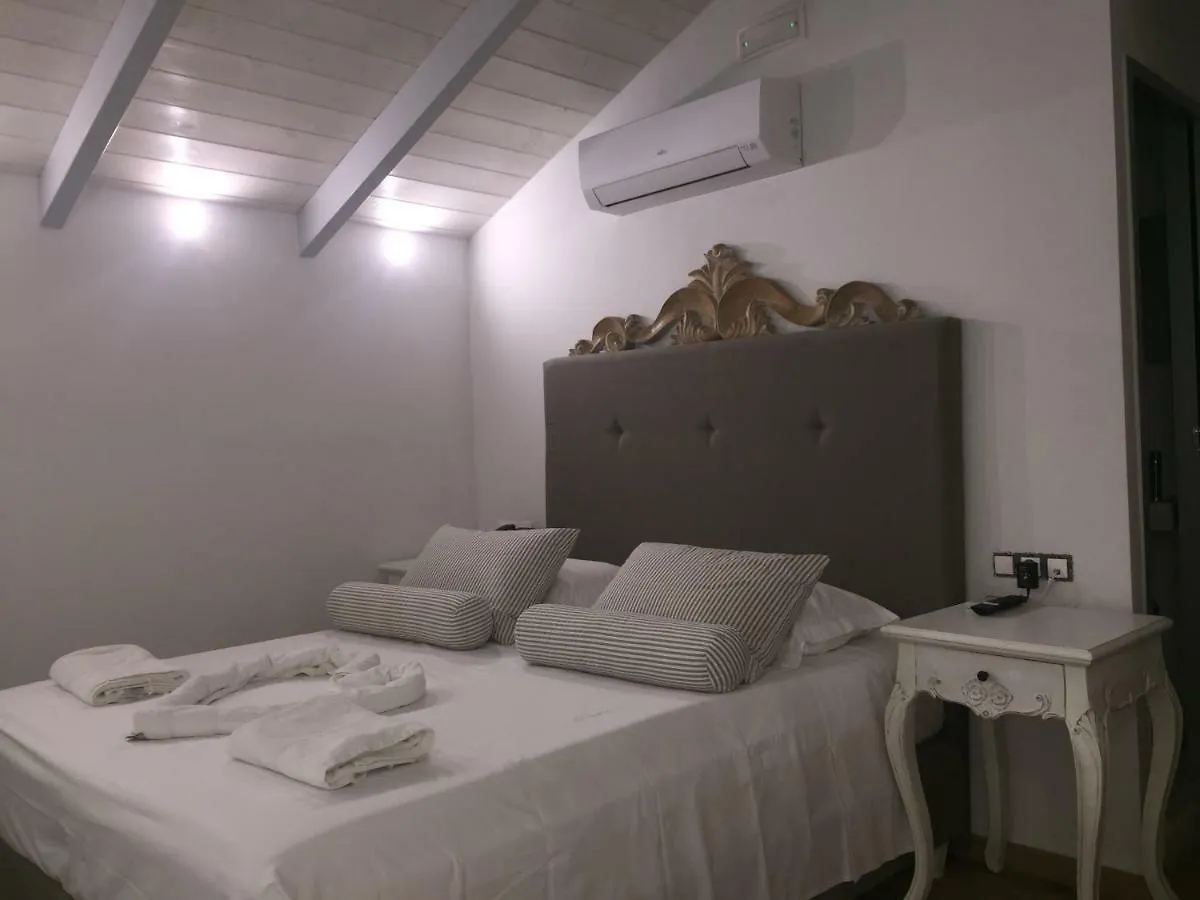 Porto Enetiko Suites Rethymno 0*,